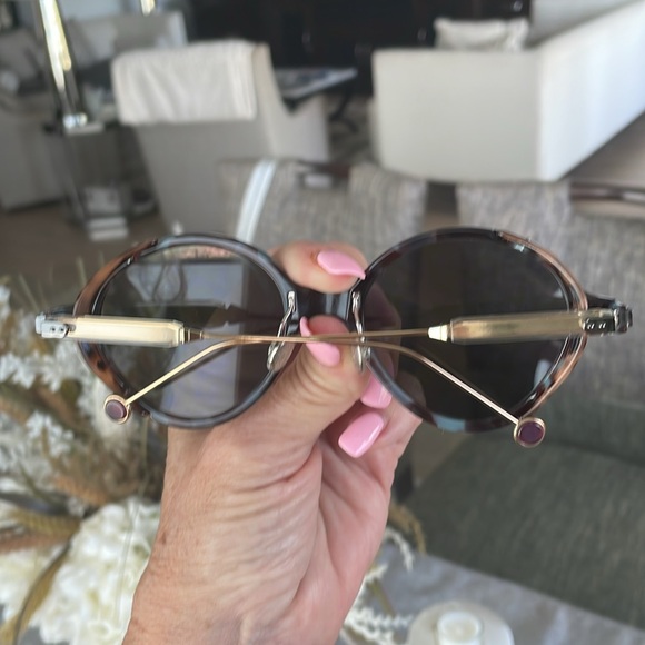 Christian Dior Sunnies!  Fun purple design on the front w/ tortoise frames 😎 - Picture 7 of 10